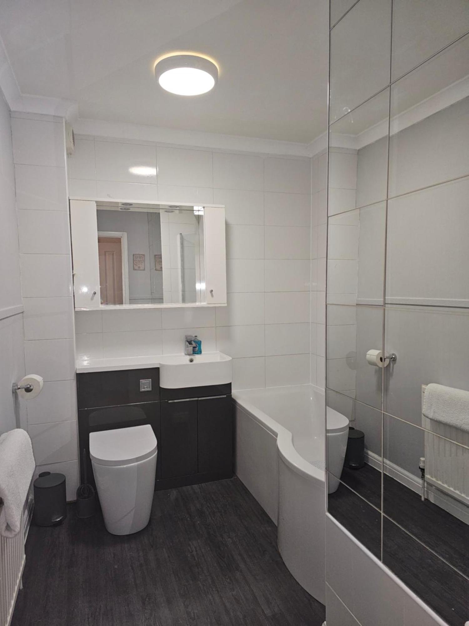 Harry Potter Hogwarts Apartment Watford  Exteriér fotografie